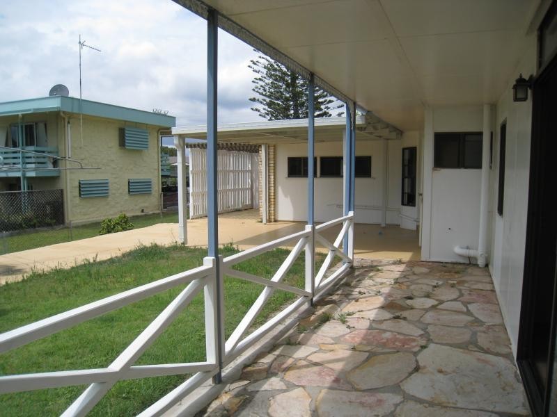 28 Booth Avenue, Tannum Sands QLD 4680