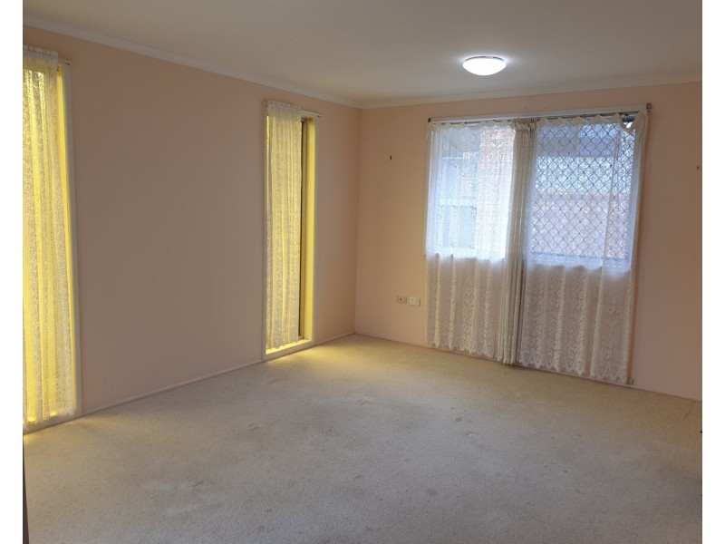 6 Luton Street, Telina QLD 4680