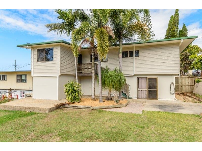 56 Beak Street, New Auckland QLD 4680