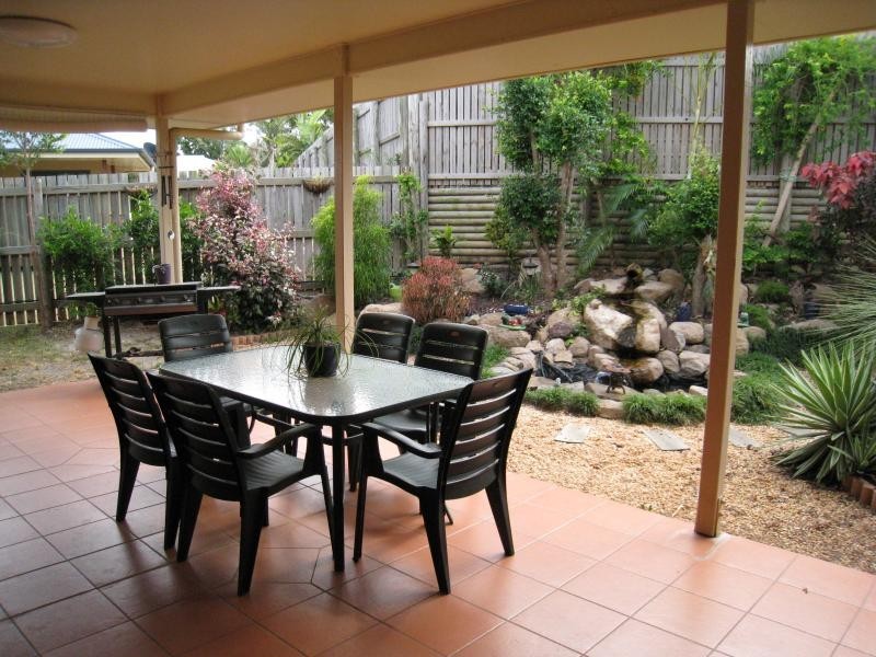 17 Douglas Street, Tannum Sands QLD 4680