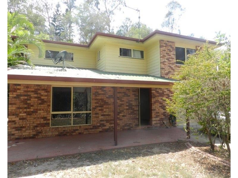 33 Allunga Drive, Glen Eden QLD 4680