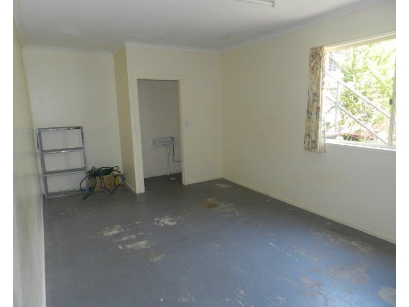 33 Allunga Drive, Glen Eden QLD 4680
