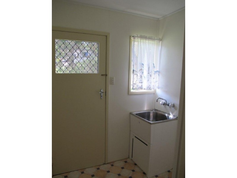 6 Banksia Ave, Sun Valley QLD 4680