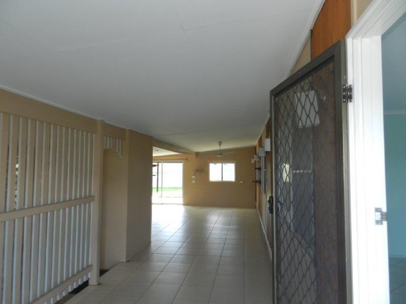 13 McGinlay Street, Clinton QLD 4680