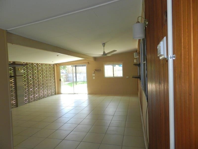 13 McGinlay Street, Clinton QLD 4680