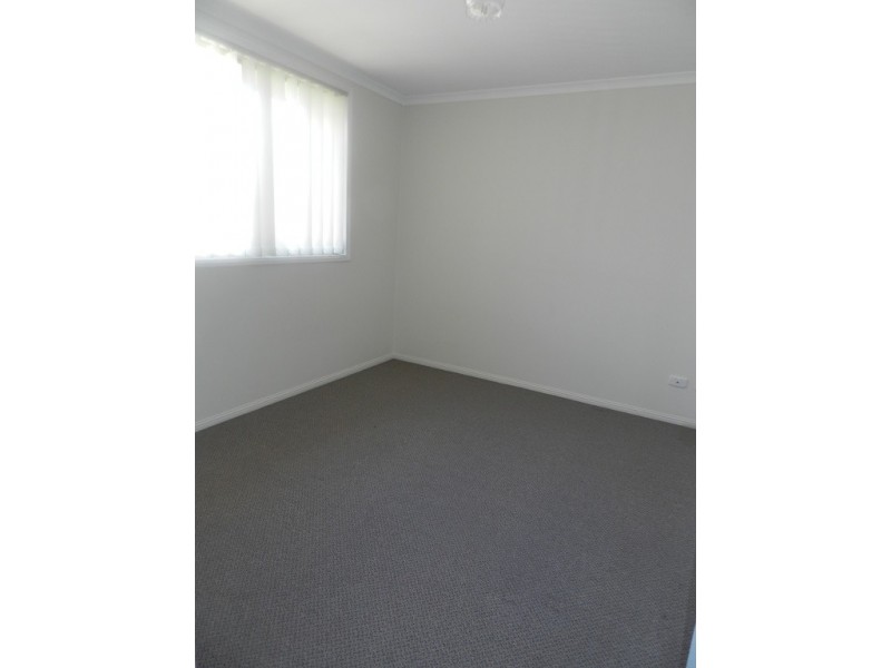 35 Clarance Drive, New Auckland QLD 4680