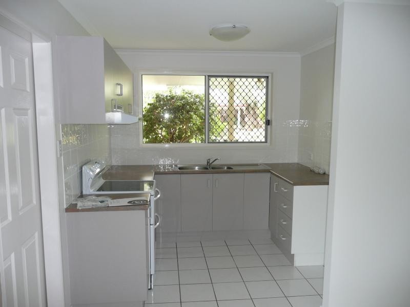 9 Weatherley Court, Clinton QLD 4680