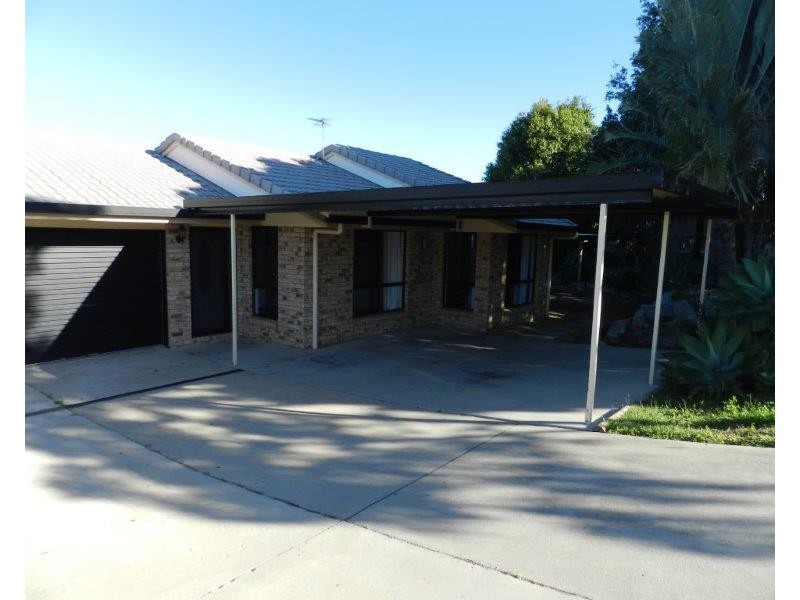 7 Montrose Place, New Auckland QLD 4680