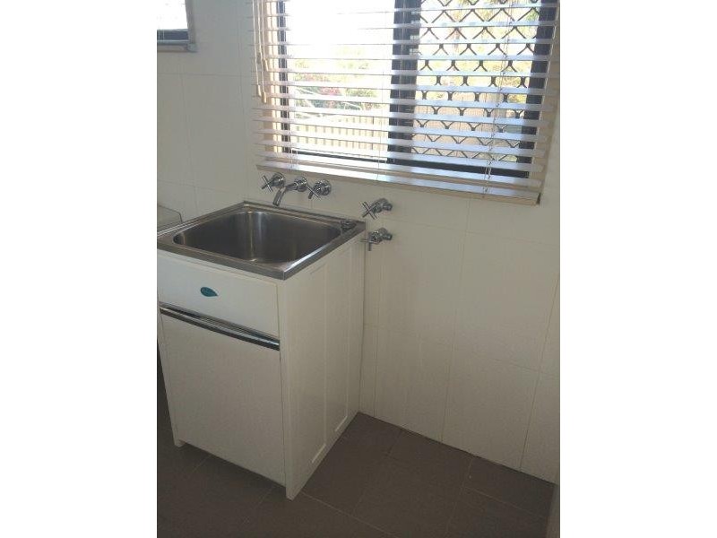 1/18 Glegg Street, West Gladstone QLD 4680