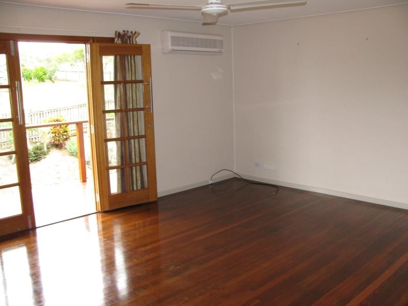 176 Oaka Street, Gladstone QLD 4680