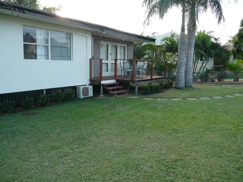 35 Sutton Street, Gladstone QLD 4680