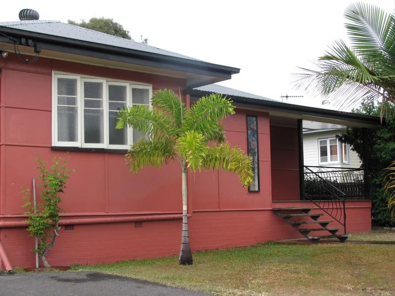 82 Off Street, South Gladstone QLD 4680