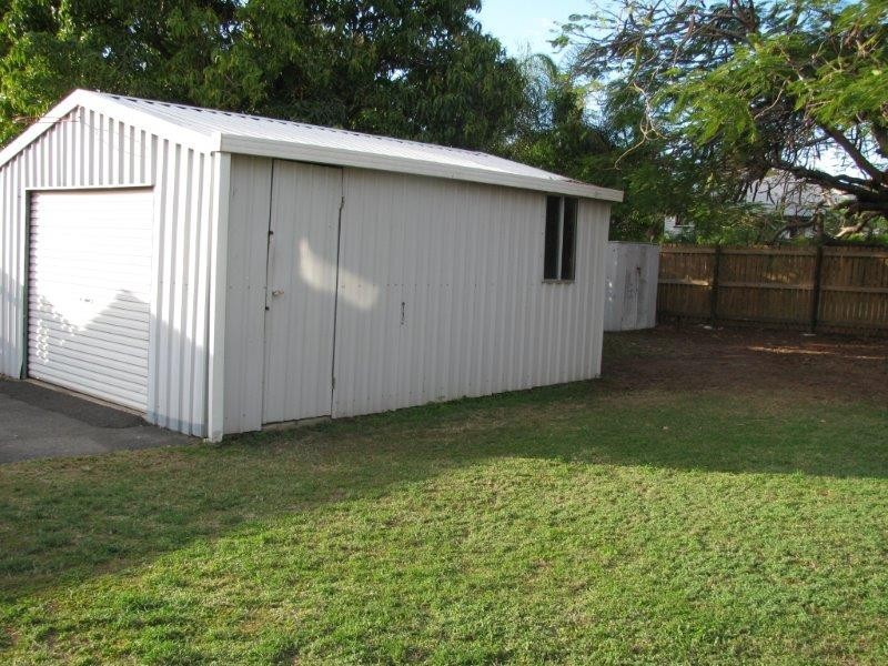 82 Off Street, South Gladstone QLD 4680