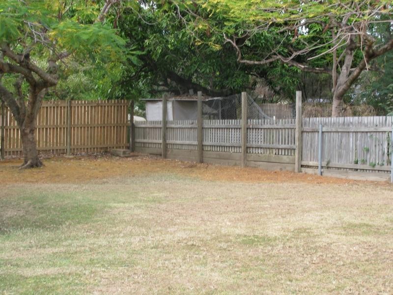 82 Off Street, South Gladstone QLD 4680