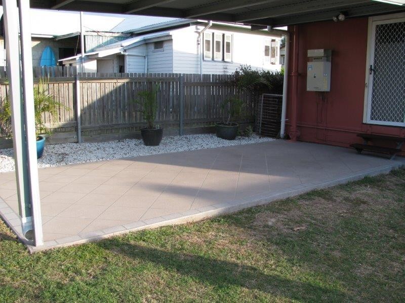 82 Off Street, South Gladstone QLD 4680