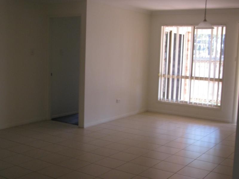 16 Reinaerhoff Crescent, Gladstone QLD 4680