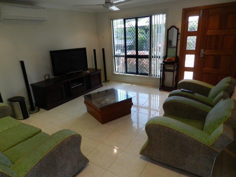 Unit 1/12 Jooloo Court, Gladstone QLD 4680