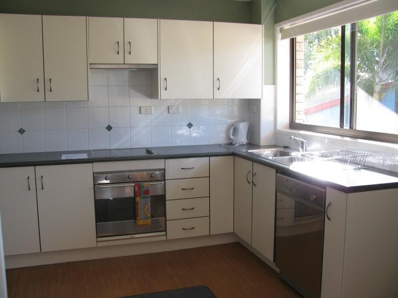 Unit 3/7 Kent Street, West Gladstone QLD 4680