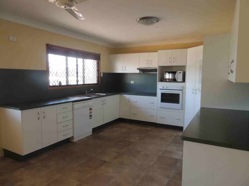 5 Acacia Court, Sun Valley QLD 4680