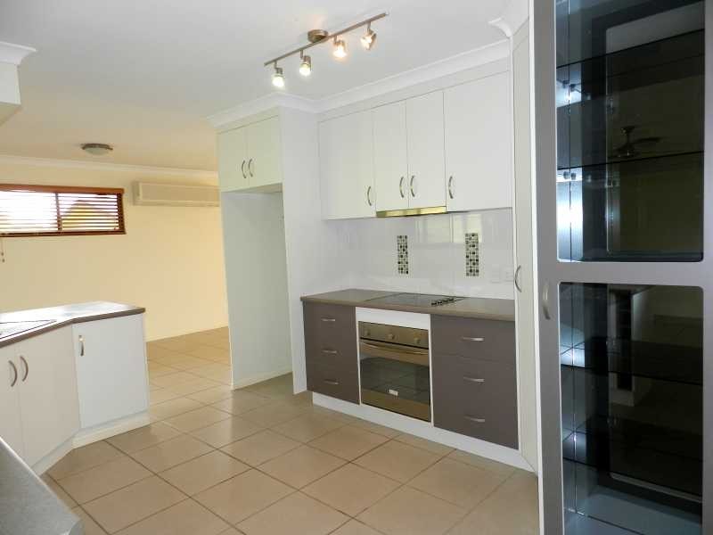 12 Walnut Street, Gladstone QLD 4680