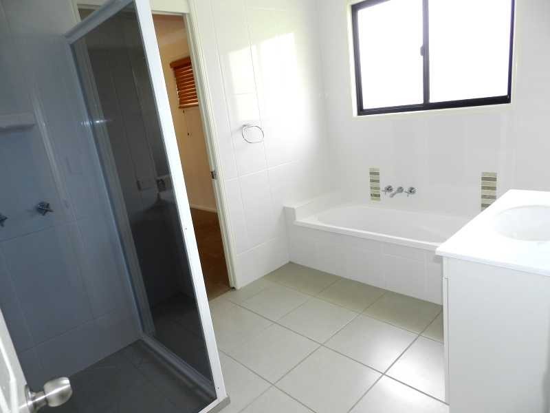 12 Walnut Street, Gladstone QLD 4680