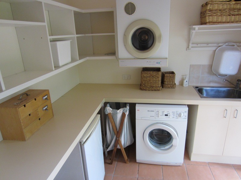 1 Yalkarra Cres. Wurdong Heights, Wurdong Heights QLD 4680