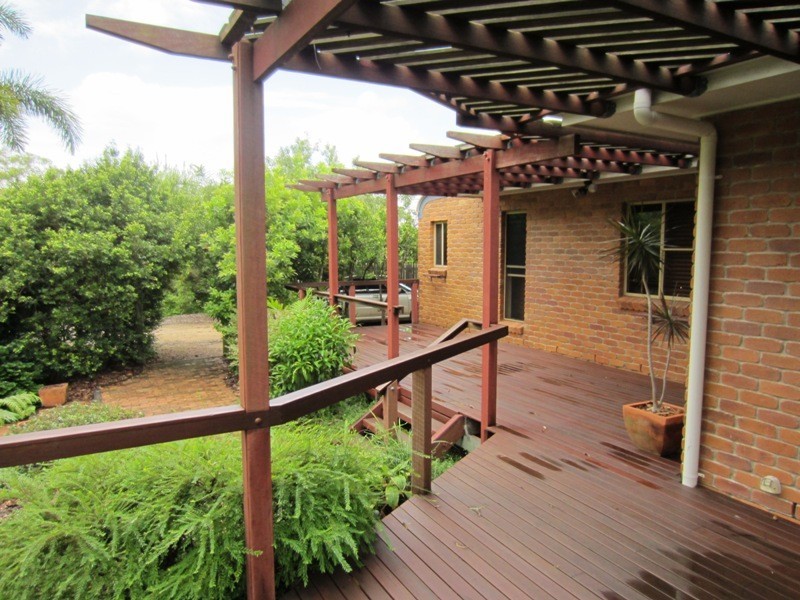 1 Yalkarra Cres. Wurdong Heights, Wurdong Heights QLD 4680