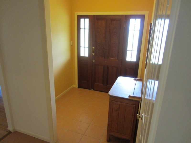 1 Yalkarra Cres. Wurdong Heights, Wurdong Heights QLD 4680