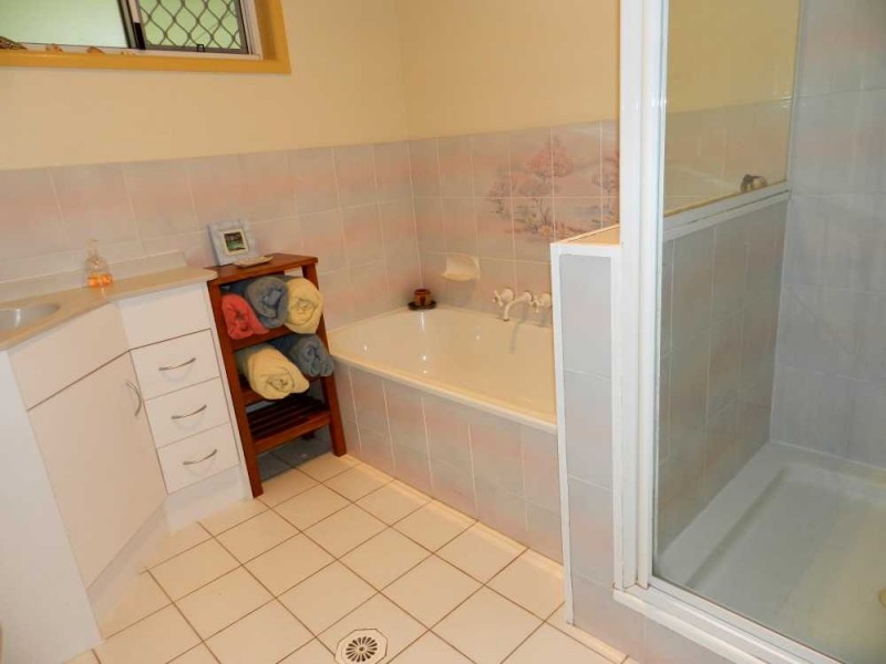 17  Intrepid Street, Gladstone QLD 4680