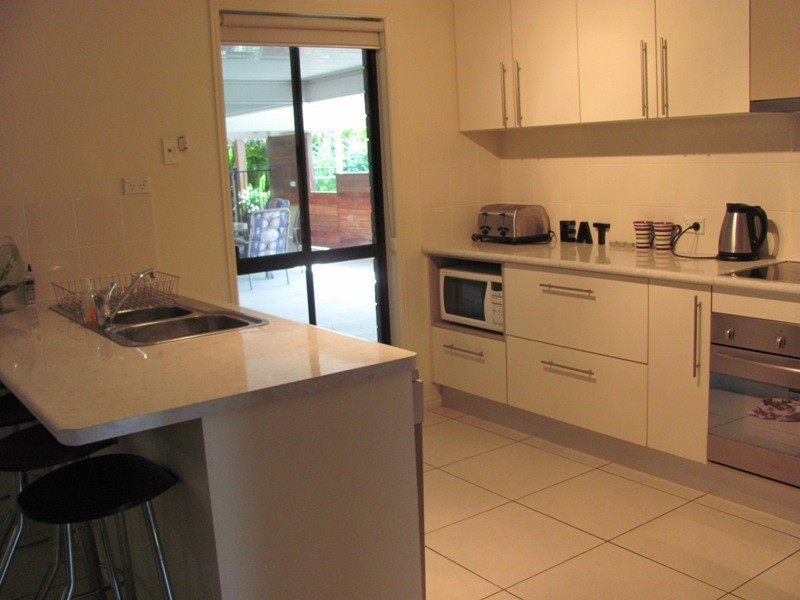 2 Longreach Court, Tannum Sands QLD 4680