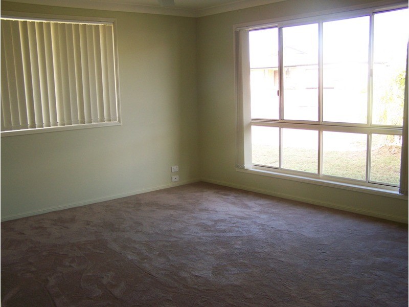 48 Col Brown Avenue, Clinton QLD 4680