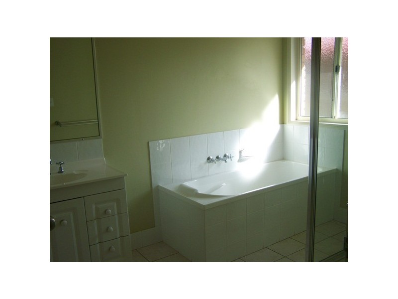 48 Col Brown Avenue, Clinton QLD 4680