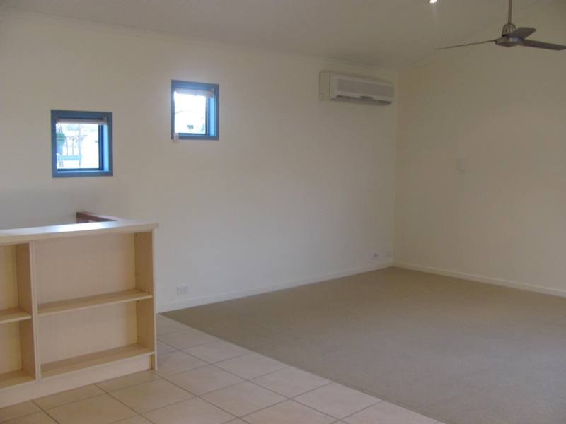 5/9 Orana Avenue, Boyne Island QLD 4680