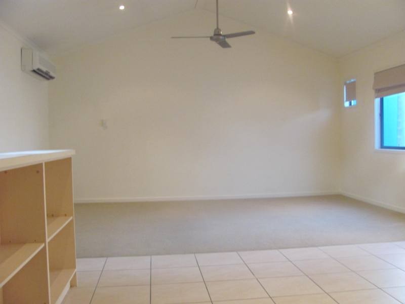 5/9 Orana Avenue, Boyne Island QLD 4680