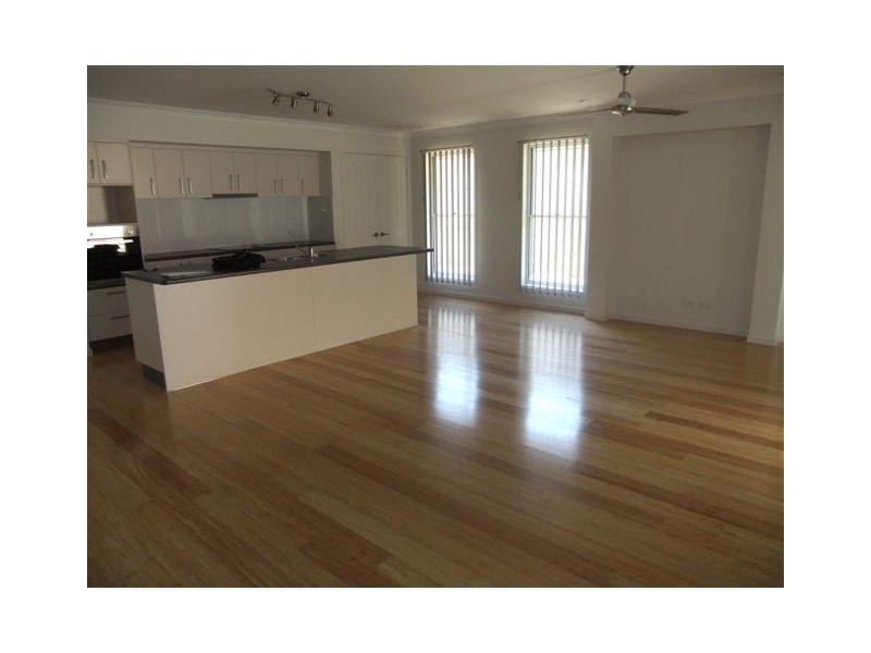 29 Southern Cross Close, Telina QLD 4680