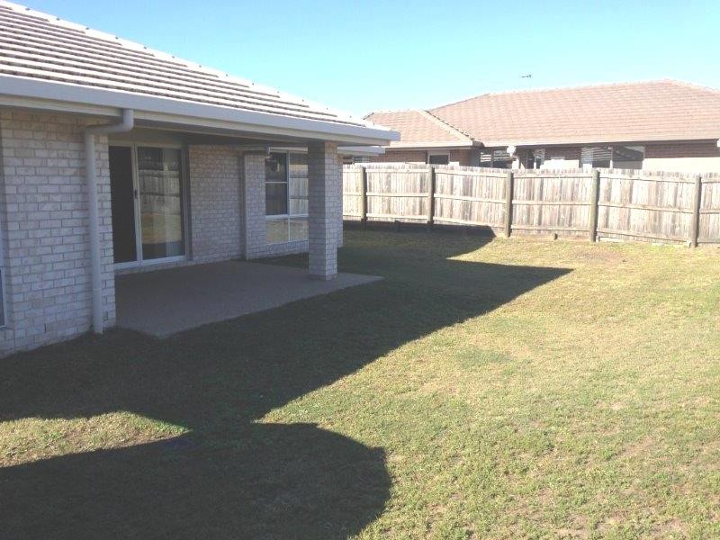 16 Daintree Blvd, New Auckland QLD 4680