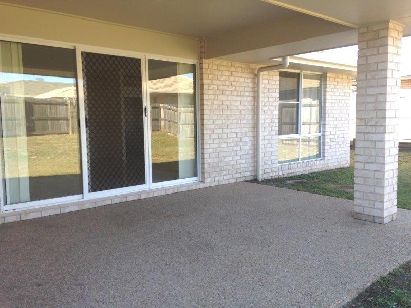 16 Daintree Blvd, New Auckland QLD 4680