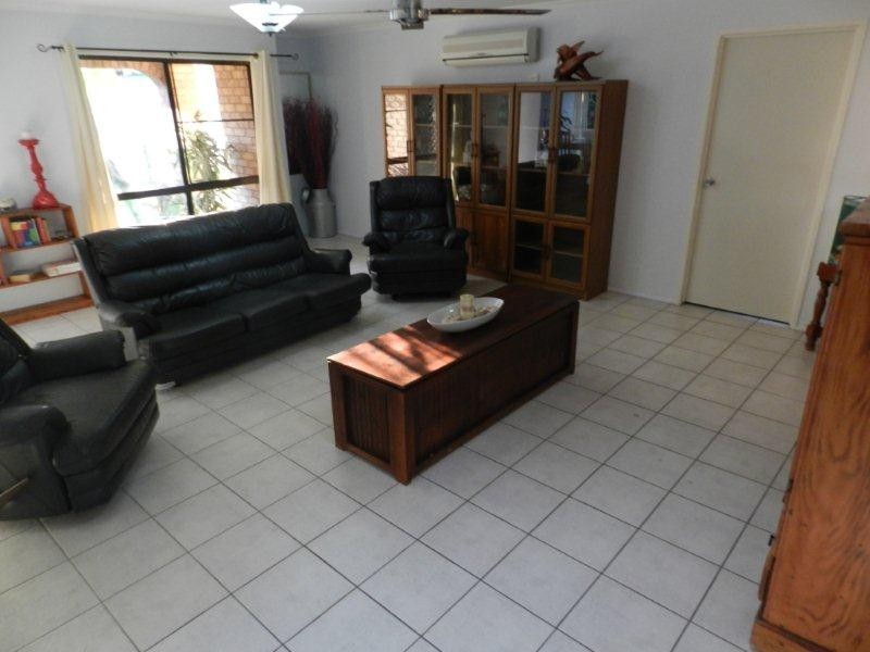 3 Eloise Court, Gladstone QLD 4680