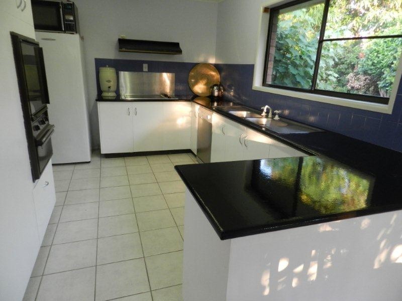 3 Eloise Court, Gladstone QLD 4680