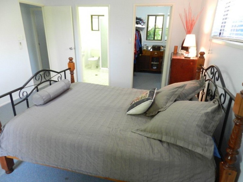 3 Eloise Court, Gladstone QLD 4680