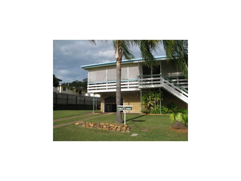 1/4 BEDSOR STREET, Gladstone QLD 4680