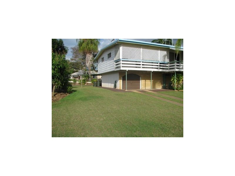 1/4 BEDSOR STREET, Gladstone QLD 4680