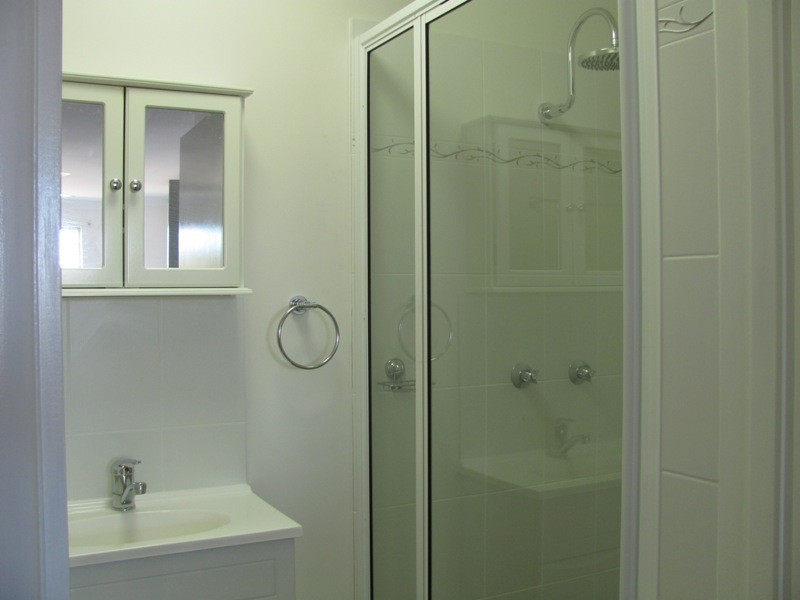 1/4 Kerfoot Close, Tannum Sands QLD 4680