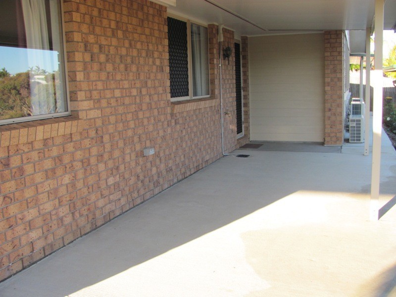 1/4 Kerfoot Close, Tannum Sands QLD 4680