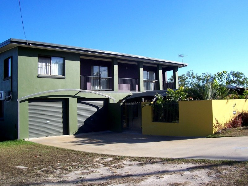 235 Sunvalley Road, Sun Valley QLD 4680