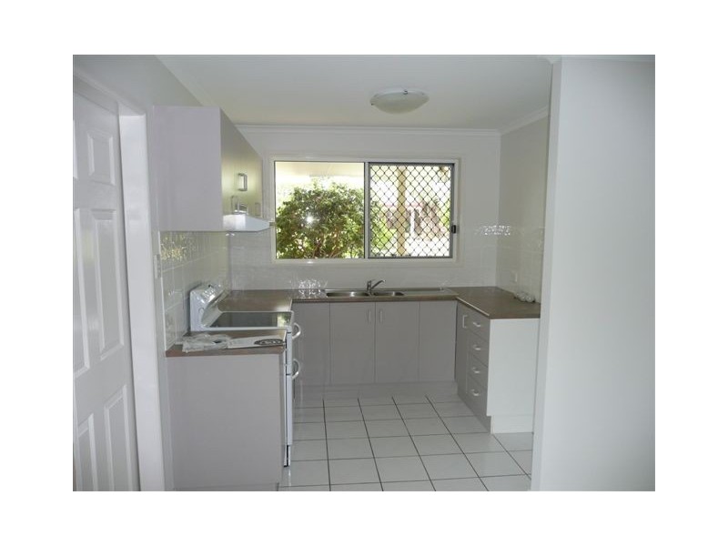 9 Weatherly Court, Clinton QLD 4680