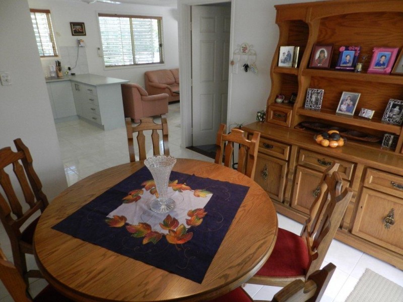 158 J Hickey Avenue, New Auckland QLD 4680