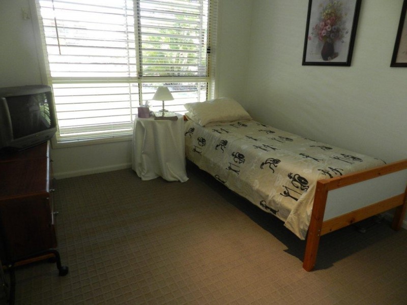 158 J Hickey Avenue, New Auckland QLD 4680