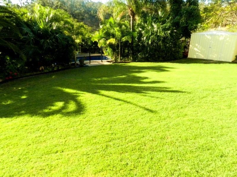 2 Pine Avenue, Gladstone QLD 4680