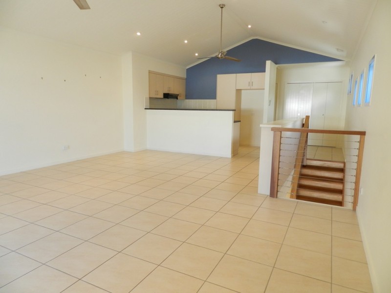 3/9 Orana Avenue, Boyne Island QLD 4680